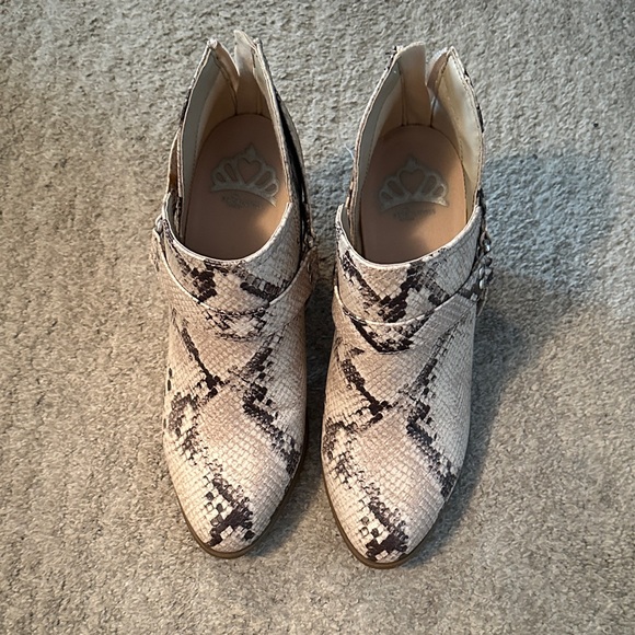 Shoes - Snakeskin Ankle Boots
